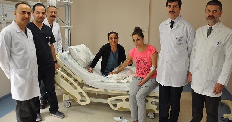 Hastalarına hem ‘kan’ hem ‘can’ verdiler