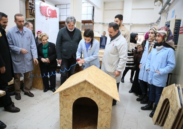her-hayvana-bir-kulube.jpg