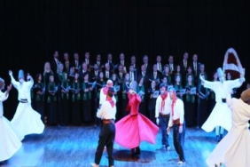 hz-mevlana-vuslatinin-744-yil-donumunde-bayrampasa-da-anildi.jpg