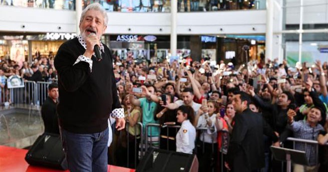 İran’ın Erol Evgin’ine büyük ilgi