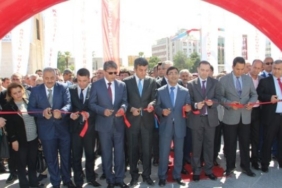 kariyer-gunlerinde-esenyurt-universitesi-farki0961769a-af4b-4563-b0fb-363ebbeb149akariyer-gunlerinde.jpeg
