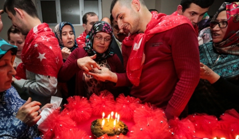 Mehmetçiklere Kına Gecesi