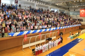 sporcular-bahar-soleni-nde-bulustu.jpg