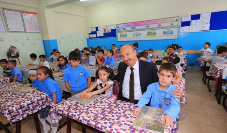 Sultangazi Belediyesinden Eğitime Tam Destek
