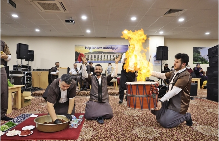 Sultangazi’de Muhteşem Sıra Gecesi