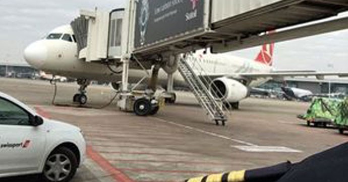 THY pilotu o anları anlattı!… ‘Kule kimseye ulaşamıyor’