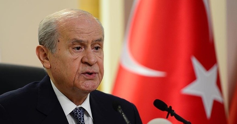 ‘Ya devlet başa ya kuzgun leşe’