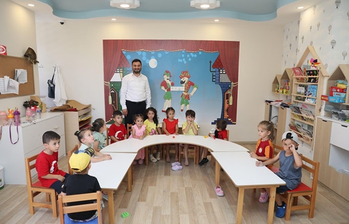 yesilce-cocuk-yuvasi-nda-cocuklar-eglenerek-ogreniyor.jpg