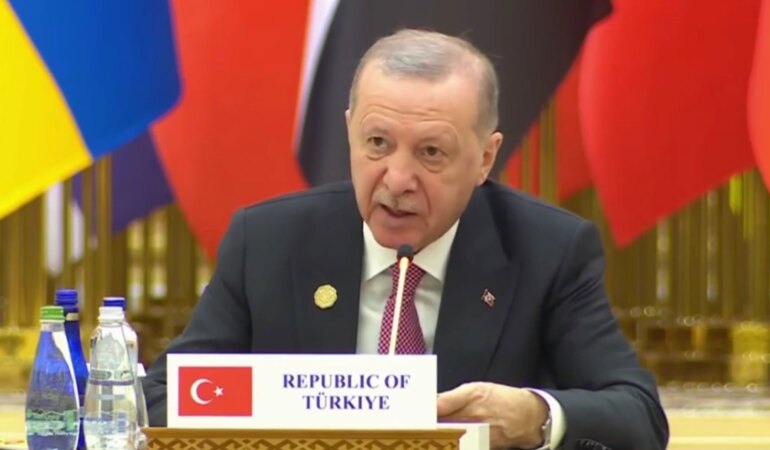 Cumhurbaşkanı Erdoğan’dan Barış Mesajı: Türkiye Ara Buluculukta Lider Rol Üstleniyor