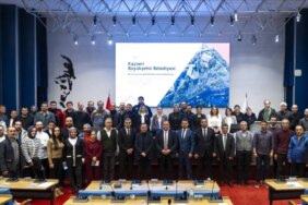 835b5eb8c3.jpg