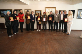 18425-bir-gelenek-on-renk-sergisi-ensari-konaginda-20260220-215815-eyupsultan-haberler_500x294.jpeg