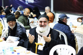 18441-eyupsultanda-7den-77ye-ayni-gonul-sofrasinda-20260226-103519-eyupsultan-haberler_500x294.JPG