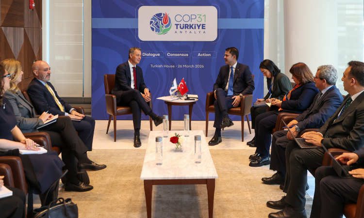 Bakan Kurum’dan New York’ta Kritik “Sıfır Atık” Temasları