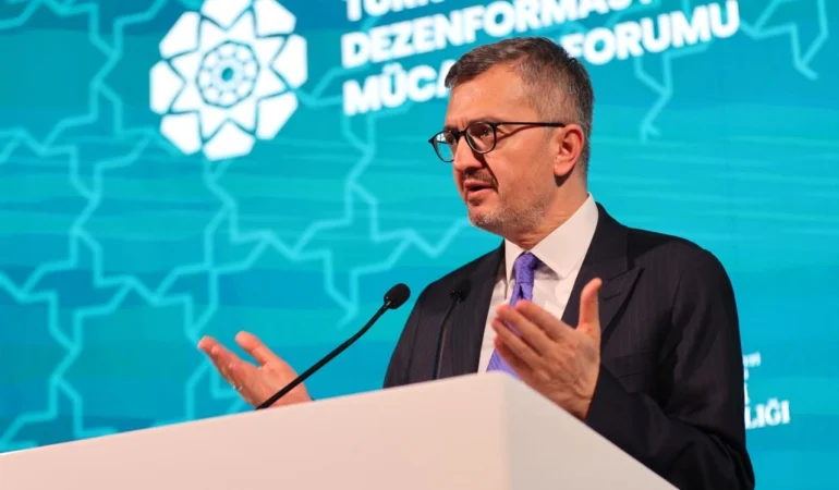 Burhanettin Duran: Geçici Ateşkesi Memnuniyetle Karşılıyoruz, Kalıcı Barış Umudumuz Sürüyor