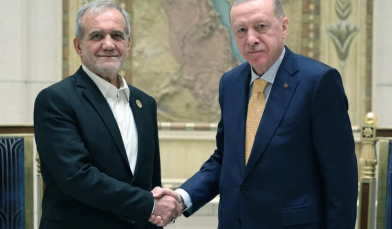 Erdoğan’dan İran Lideriyle Kritik Görüşme