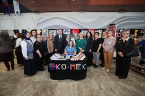 ko-mek-ten-izmit-te-buyuleyen-yil-sonu-sergisi-31-1777418494-956-x750.jpeg