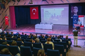 20260605-sakaryada-egitimde-bilim-iletisimi-zirvesi-duzenlendi-856519.webp.webp