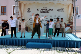 kitap-okuma-projesi-ve-senligi-1-1782291669-530-x750.jpeg
