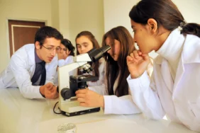 20260713-bornovada-cocuklara-eglenceli-ve-ogretici-yaz-programi-949815.webp.webp