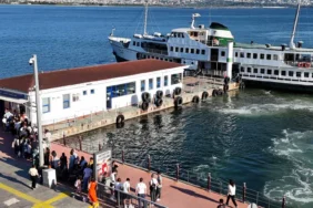 20260724-izmit-korfezinde-mehtap-keyfi-turlara-yogun-ilgi-865662.webp.webp