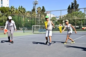 20260728-muratpasada-ucretsiz-spor-seferberligi-23-bransta-egitim-261227.webp.webp