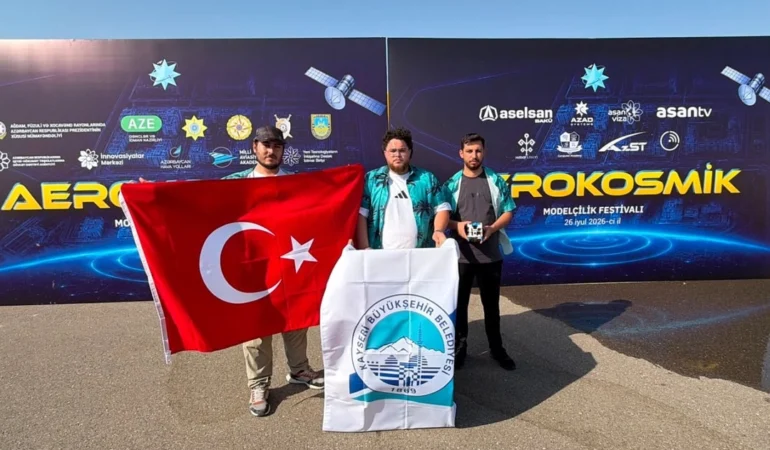 Mergen Model Uydu Takımı Karabağ’da Türkiye’yi Gururla Temsil Etti