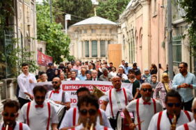 18730-eyupsultanda-30-agustosa-ozel-anlamli-istikla-20260828-171131-eyupsultan-haberler_500x294.jpeg