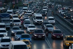 20260817-temmuzda-trafige-207-bin-yeni-tasit-katildi-424237.webp.webp