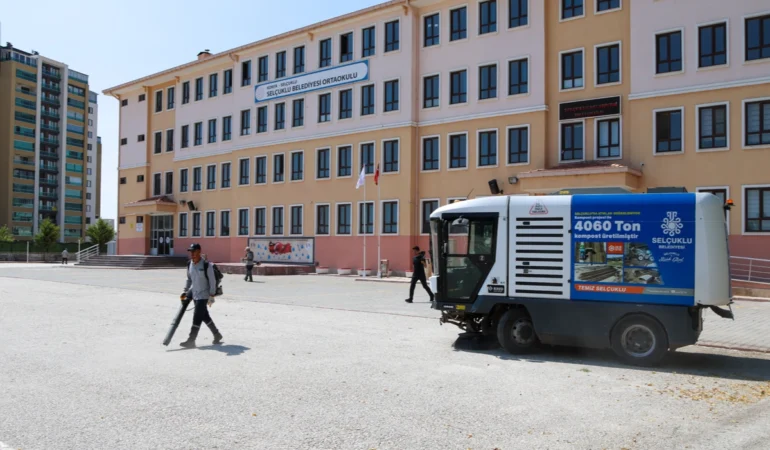 Selçuklu’da Okullar Yeni Eğitim Yılına Hazırlanıyor