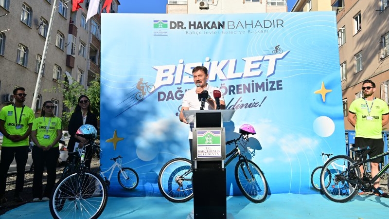 bahcelievler-de-4-bin-200-cocuk-bisikletine-kavustu_6377.jpg